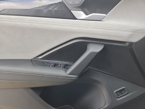 New 2026 Volkswagen Tiguan SE AWD/4WD image 19