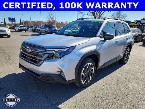 Certified 2025 Subaru Forester Premium image 8