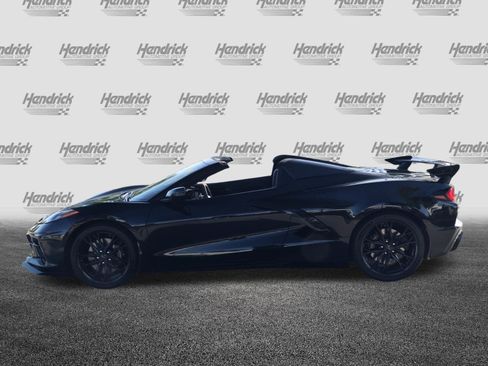 Used 2025 Chevrolet Corvette Stingray Premium Conv w/ Z51 Performance Package RWD image 6