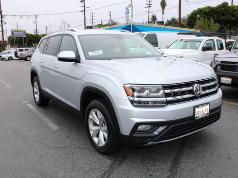 Used 2019 Volkswagen Atlas SE w/ Towing Package image 1