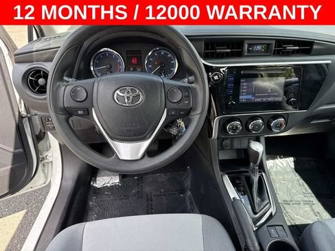 Used 2018 Toyota Corolla L FWD image 17