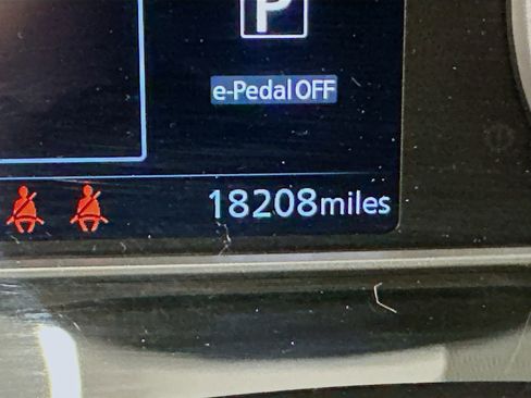 Used 2023 Nissan Leaf S image 19