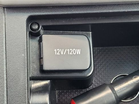 Used 2014 Toyota Camry SE w/ Fleet Convenience Package FWD image 13