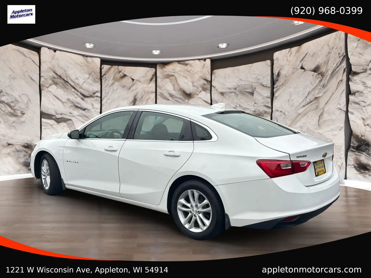 Used 2018 Chevrolet Malibu LT FWD image 4