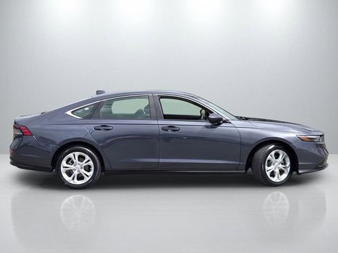 Used 2023 Honda Accord EX image 3