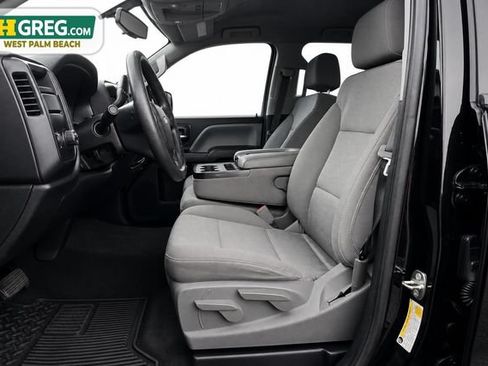 Used 2018 Chevrolet Silverado 1500 Custom w/ Custom Convenience Package RWD image 10