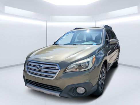 Used 2015 Subaru Outback 2.5i Limited AWD/4WD image 8