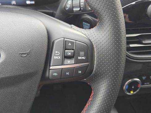 Used 2025 Ford Escape ST-Line image 31