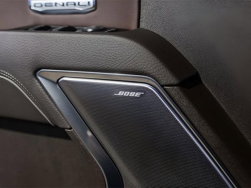 Certified 2026 GMC Sierra 1500 Denali w/ Denali Reserve Package image 24