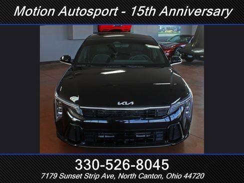 Used 2025 Kia K4 GT-Line w/ GT-Line Sunroof Package image 4