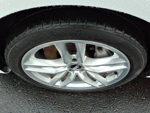 Used 2020 Audi A4 2.0T Premium w/ Convenience Package image 5