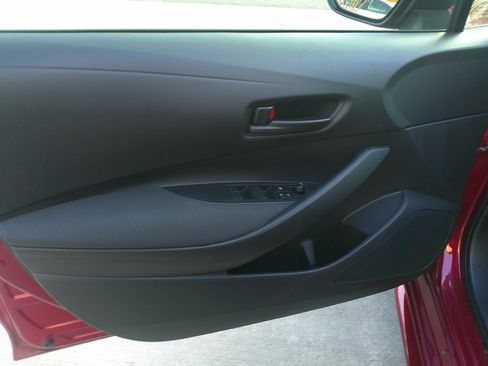 Used 2023 Toyota Corolla LE image 17