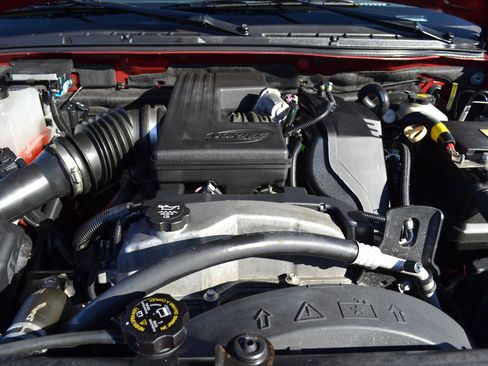 Used 2011 Chevrolet Colorado LT image 43