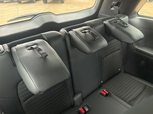 Certified 2025 Nissan Pathfinder Rock Creek image 34