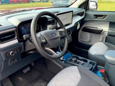 New 2025 Ford Maverick XLT w/ XLT Luxury Package image 8