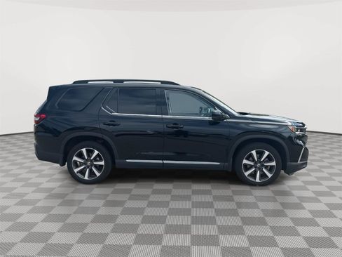 Certified 2025 Honda Pilot Elite image 31