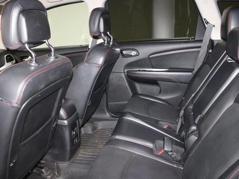 Used 2018 Dodge Journey GT FWD image 18