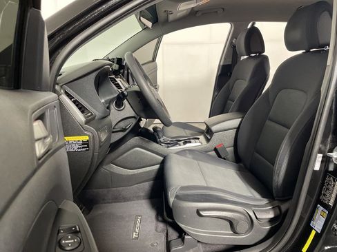 Used 2018 Hyundai Tucson SE image 10