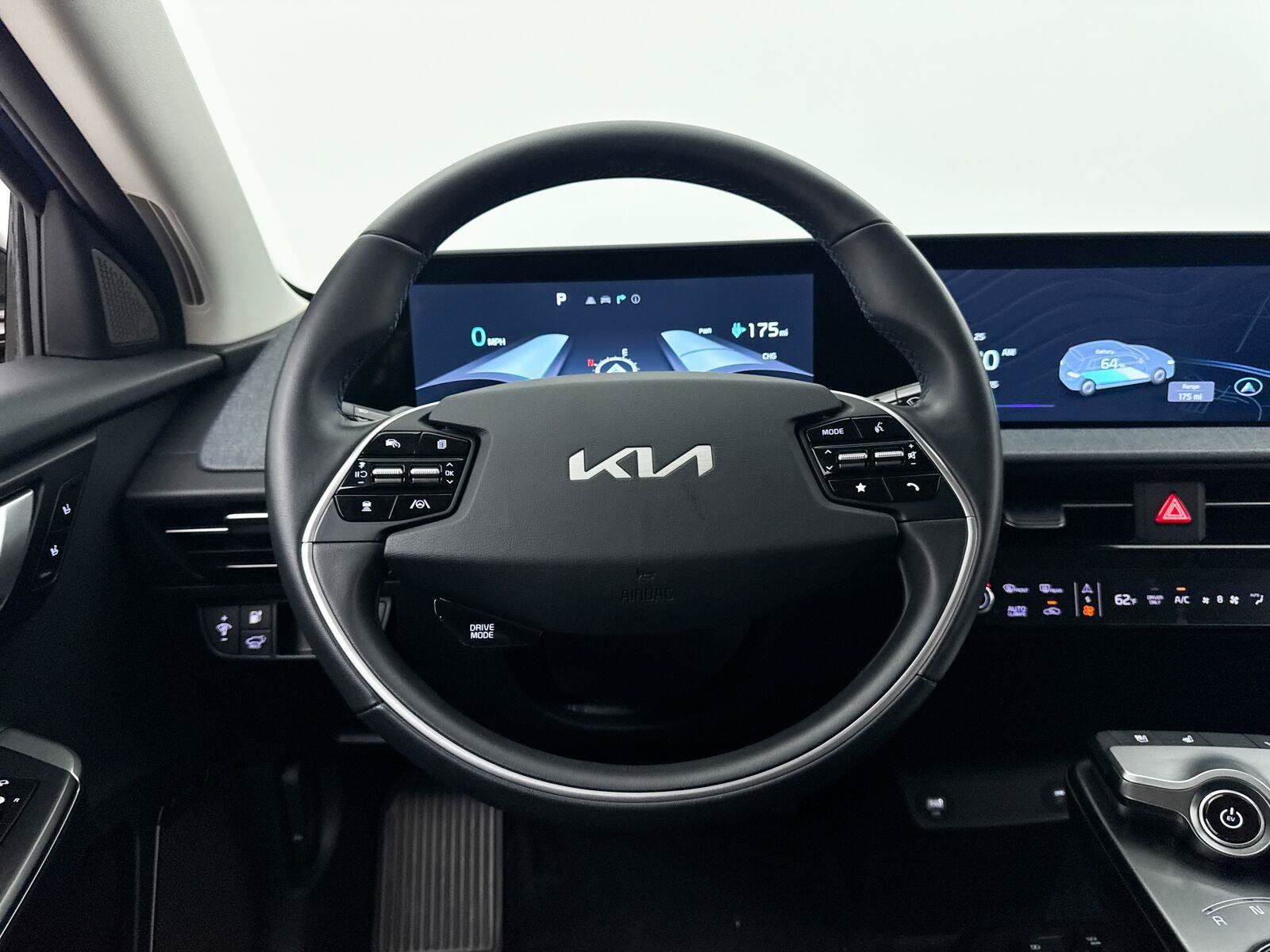 Used 2023 Kia EV6 Wind RWD image 4