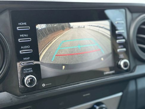 Used 2021 Toyota Tacoma SR image 34