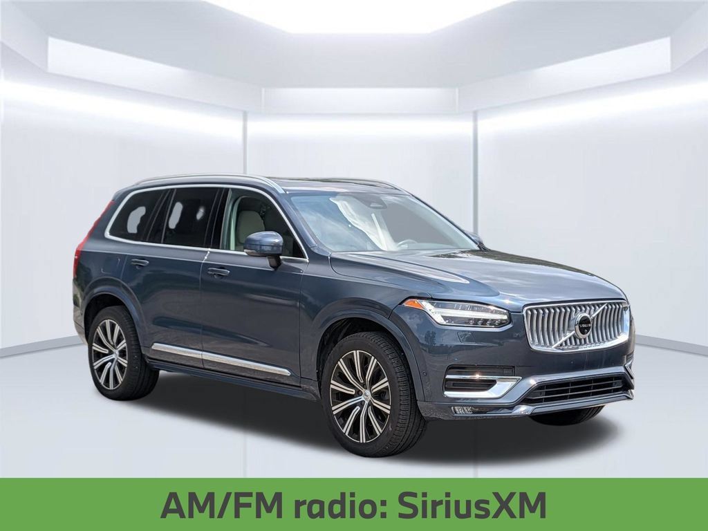 Used 2023 Volvo XC90 B6 Plus AWD/4WD image 9