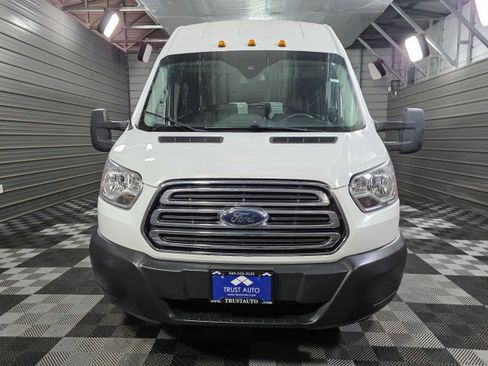 Used 2018 Ford Transit 350 XLT image 3