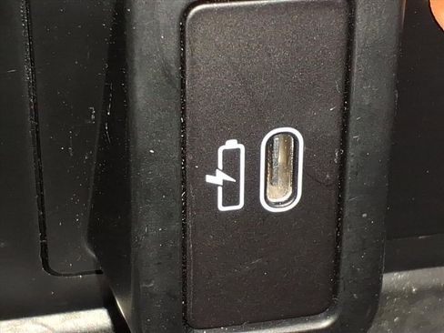 Used 2023 BMW X3 xDrive30i w/ Premium Package image 21