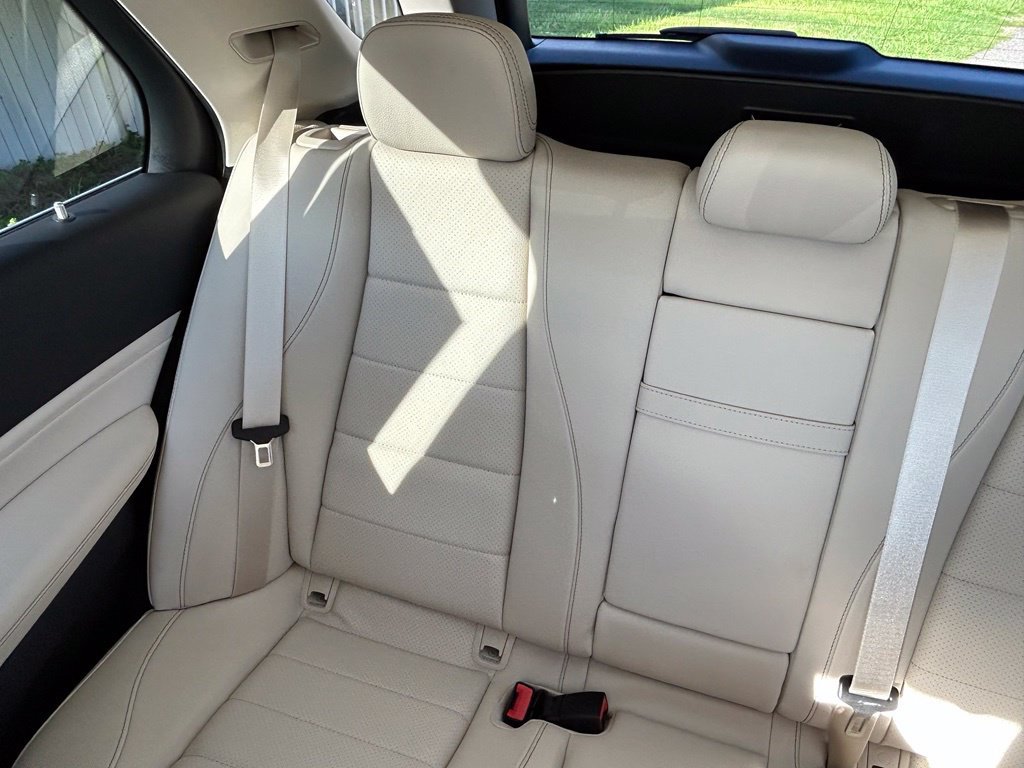 Used 2024 Mercedes-Benz GLE 450 4MATIC image 12