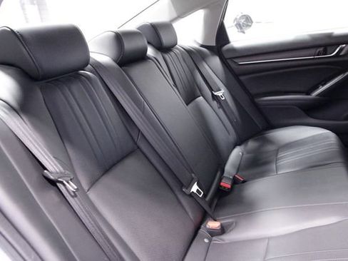 Certified 2022 Honda Accord Sport Special Edition image 19