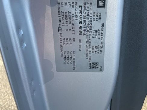 Used 2016 GMC Savana 2500 Extended image 11