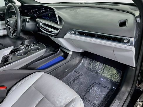 Used 2024 Cadillac Lyriq Sport w/ LPO, Floor Liner Package AWD/4WD image 29