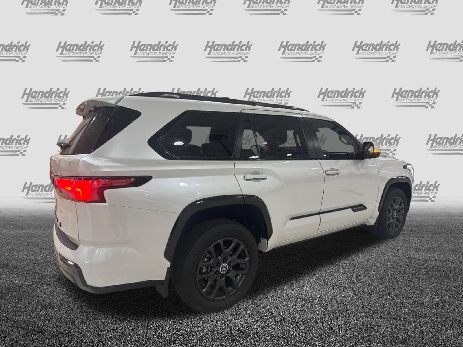 Certified 2024 Toyota Sequoia Platinum AWD/4WD image 42