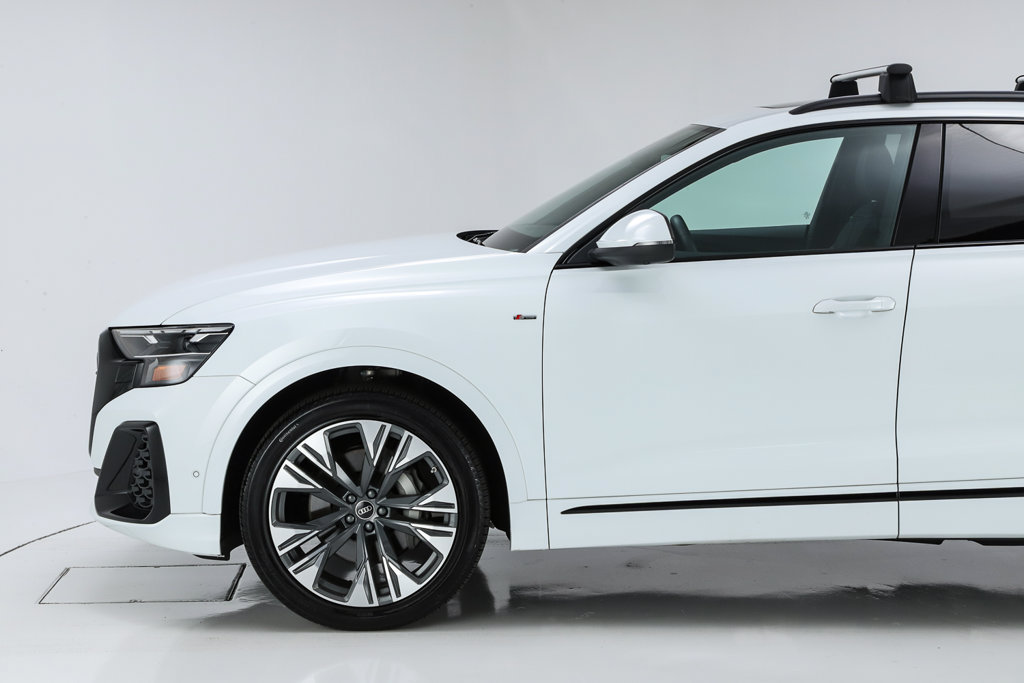 Used 2026 Audi Q8 Premium Plus AWD/4WD image 49