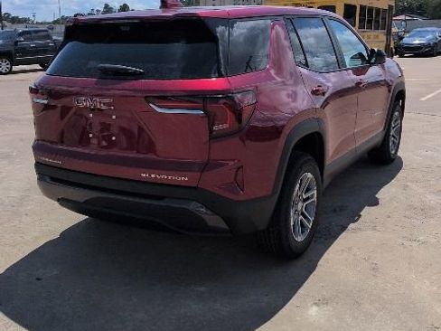 New 2026 GMC Terrain Elevation w/ Technology Package II FWD image 4