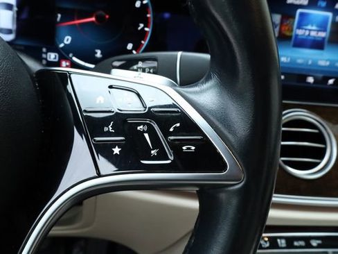 Used 2021 Mercedes-Benz E 350 Sedan image 31