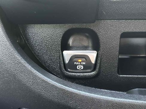 Used 2023 RAM ProMaster 2500 FWD image 34
