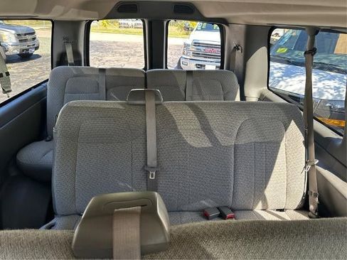 New 2025 GMC Savana 2500 LT w/ LT Preferred Equipment Group image 17