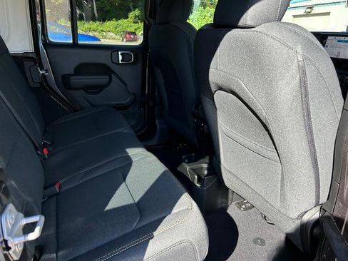 New 2025 Jeep Wrangler Sport S image 21