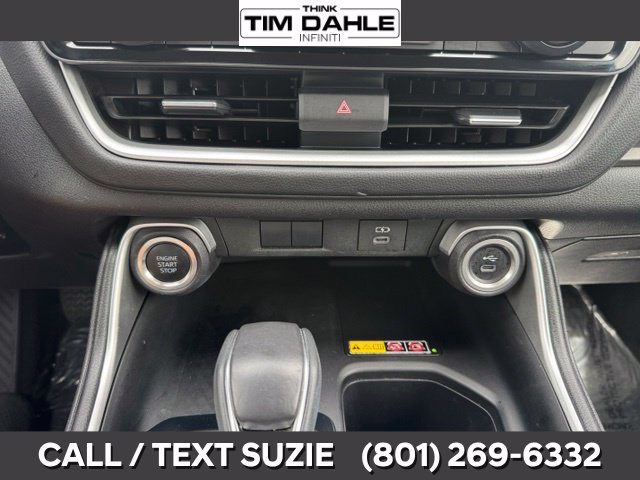 Used 2025 Toyota Grand Highlander AWD image 13