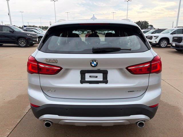 Used 2021 BMW X1 xDrive28i w/ Convenience Package AWD/4WD image 4