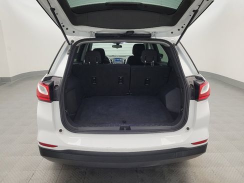 Used 2019 Chevrolet Equinox LS image 29