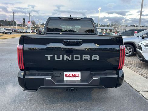 Used 2023 Toyota Tundra Platinum image 4