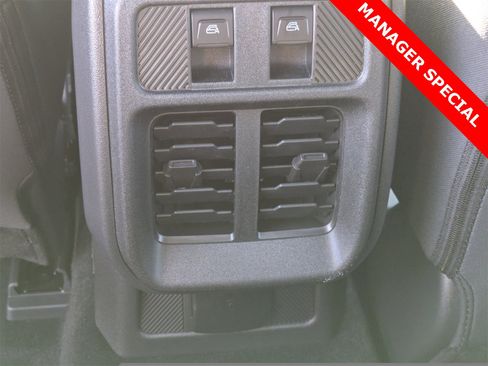 New 2025 Ford Bronco 4-Door image 15