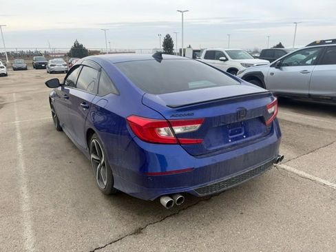 Used 2022 Honda Accord Sport image 2