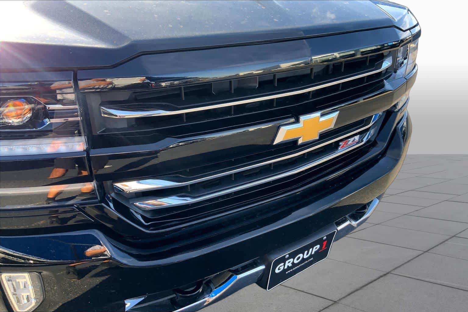 Used 2018 Chevrolet Silverado 1500 LTZ Z71 AWD/4WD image 30