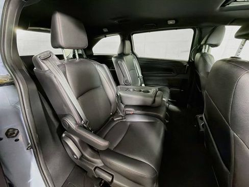 Used 2024 Honda Odyssey Sport image 34
