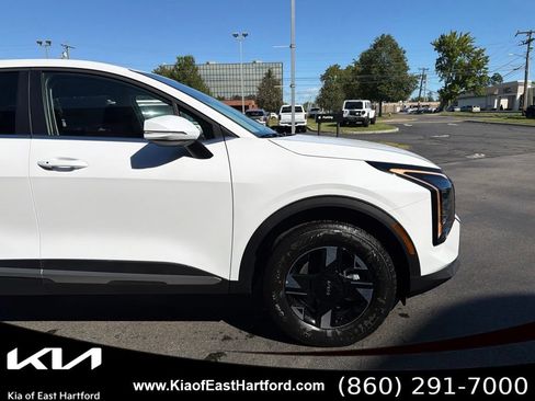 New 2027 Kia Sportage LX AWD/4WD image 6
