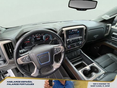 Used 2019 GMC Sierra 2500 Denali w/ Duramax Plus Package image 18