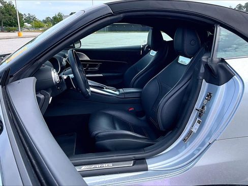 Used 2023 Mercedes-Benz SL 63 AMG 4MATIC image 8