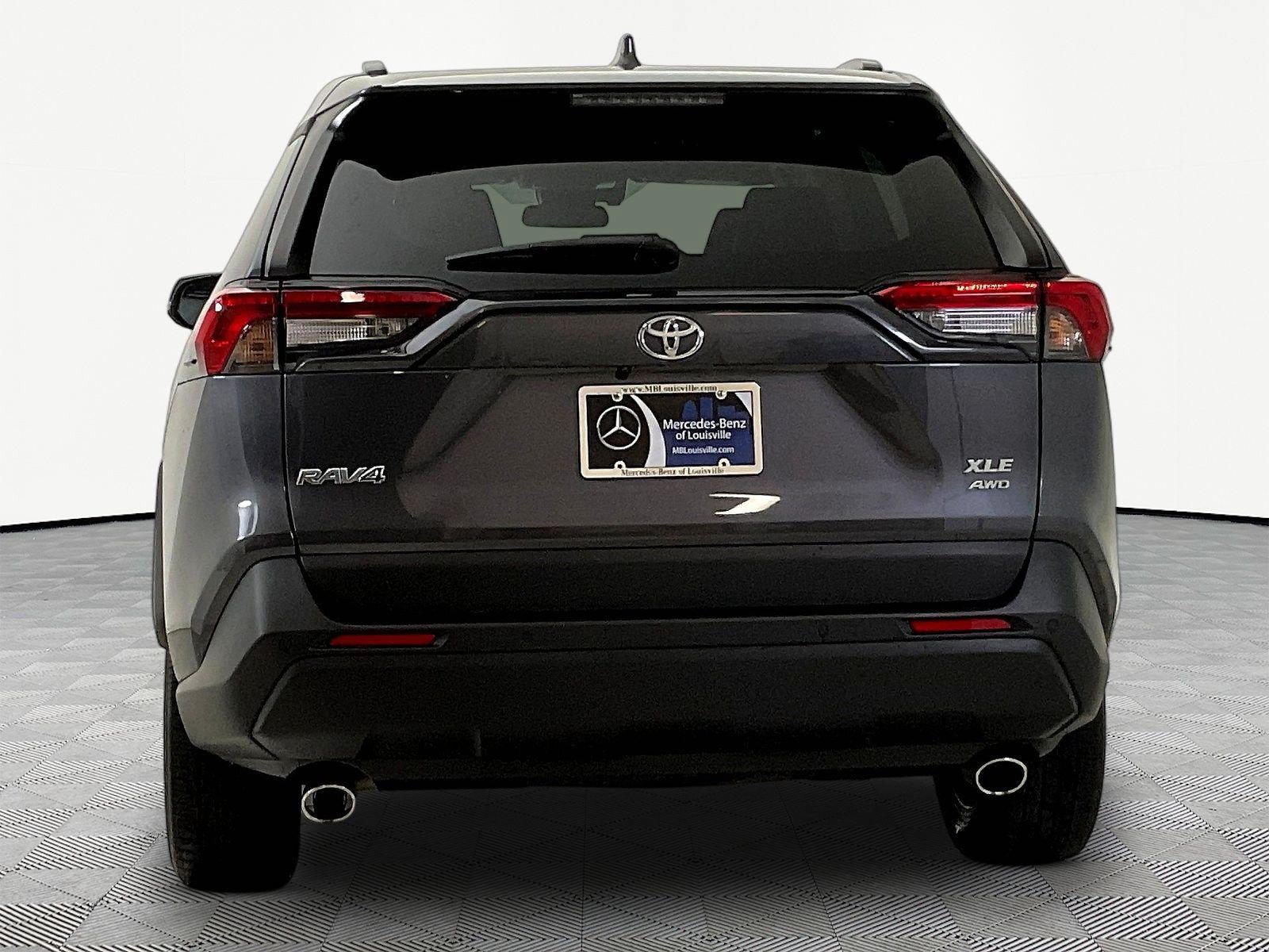 Used 2024 Toyota RAV4 XLE Premium w/ Weather Package AWD/4WD image 5